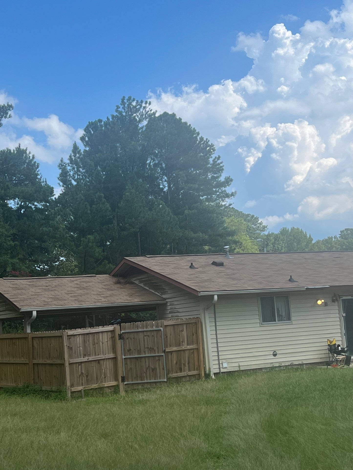 Ref 14073 4+2 Brick Home Fenced Yard w/ DB Carport